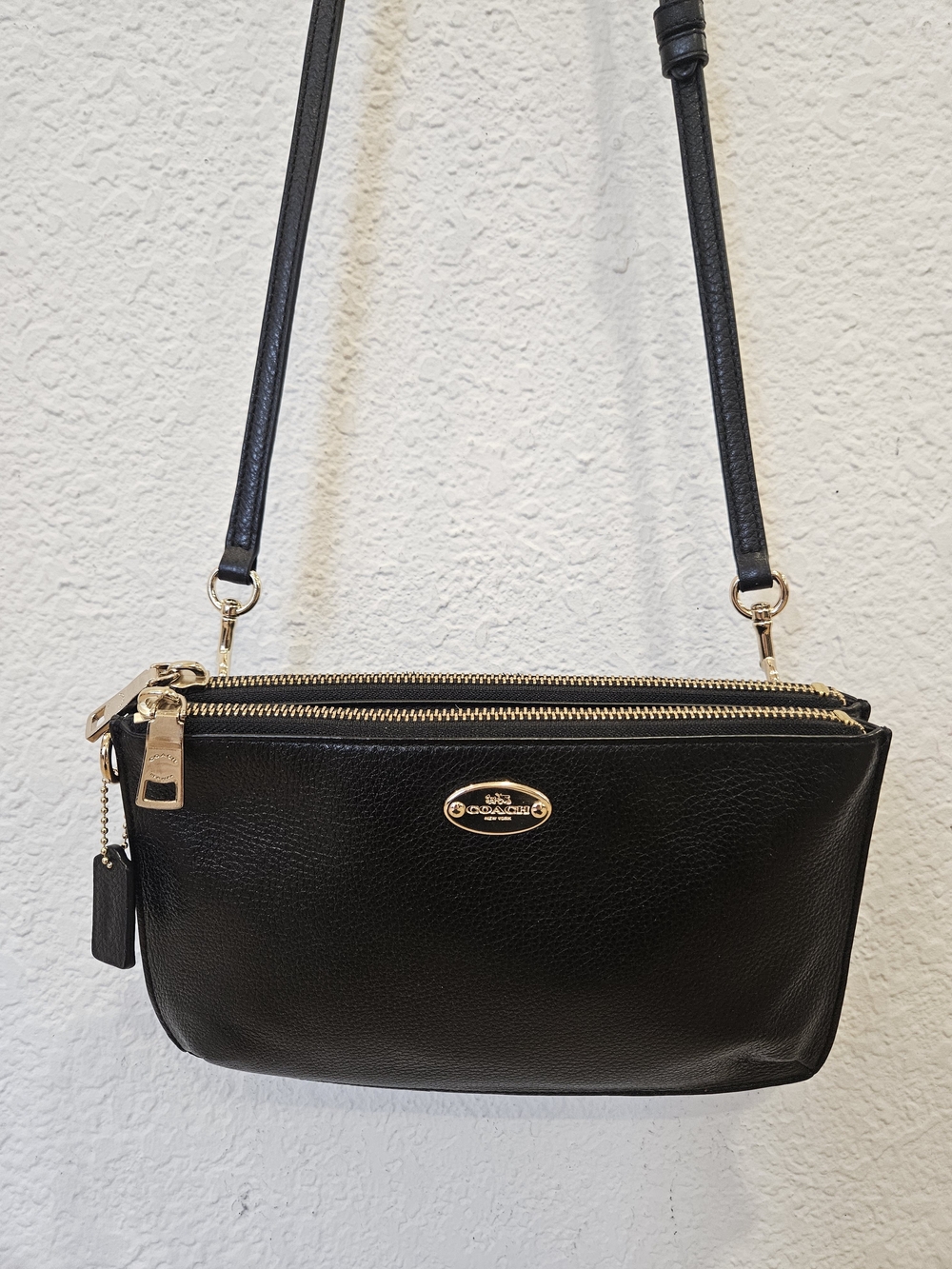 🏷️ Coach Lyla Double Gusset Crossbody Bag in Black Pebble Leather